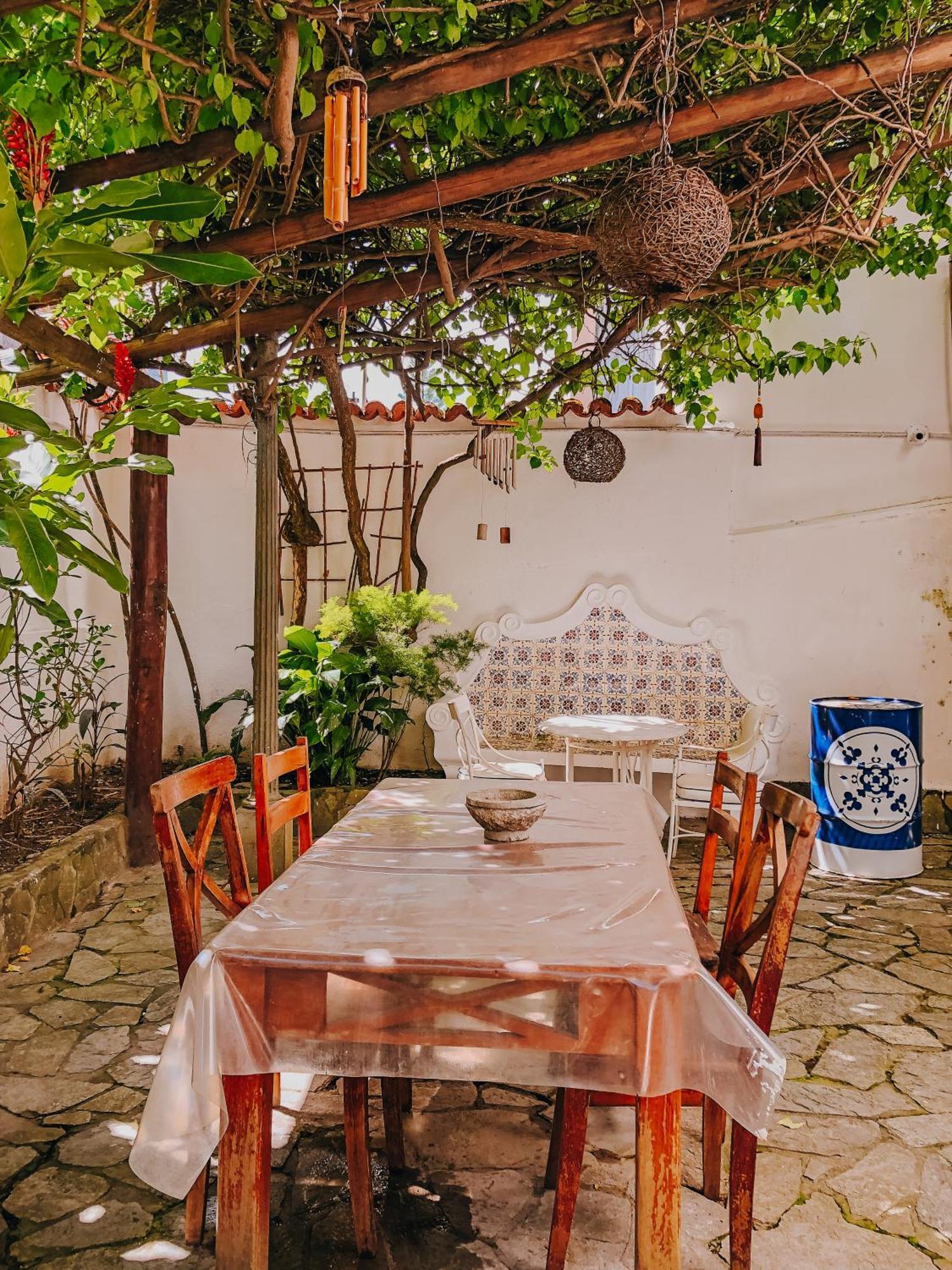 Hostel Casarao 65 Сальвадор Экстерьер фото