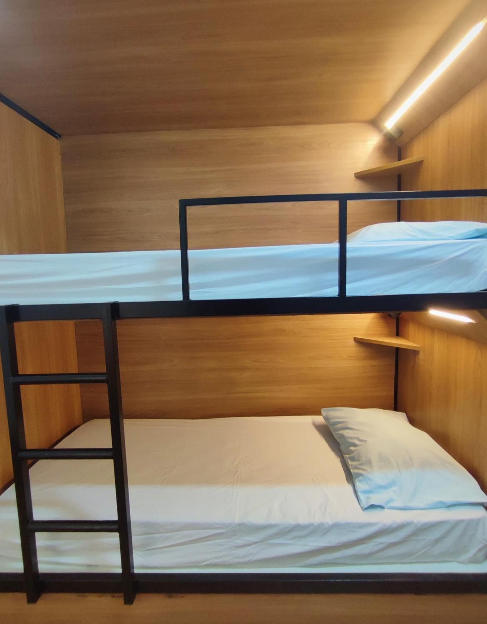 Hostel Casarao 65 Сальвадор Экстерьер фото