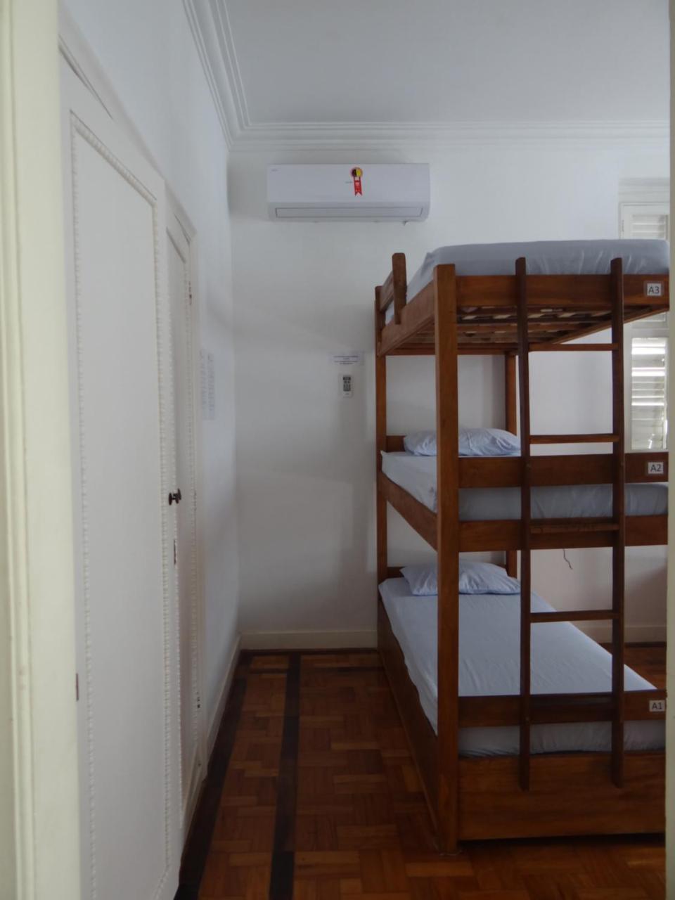 Hostel Casarao 65 Сальвадор Экстерьер фото