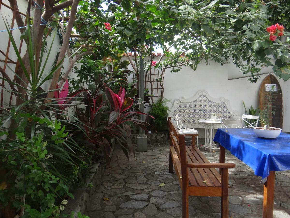 Hostel Casarao 65 Сальвадор Экстерьер фото